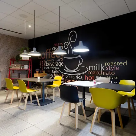 Szálloda Centre Erlon