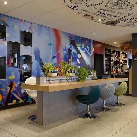 Ibis Centre Gare Hotel Reims