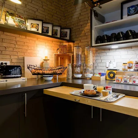 Ibis Centre Gare Hotel 3*