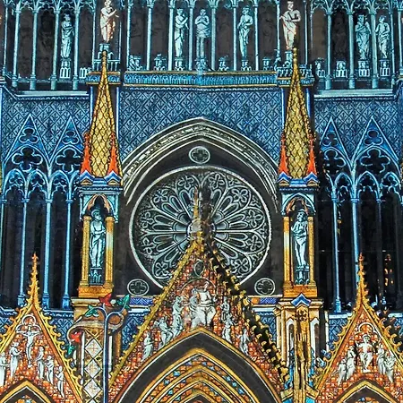 Szálloda Centre Erlon Reims