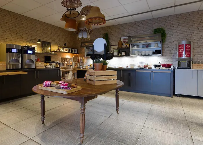 Centre Erlon Otel 3*